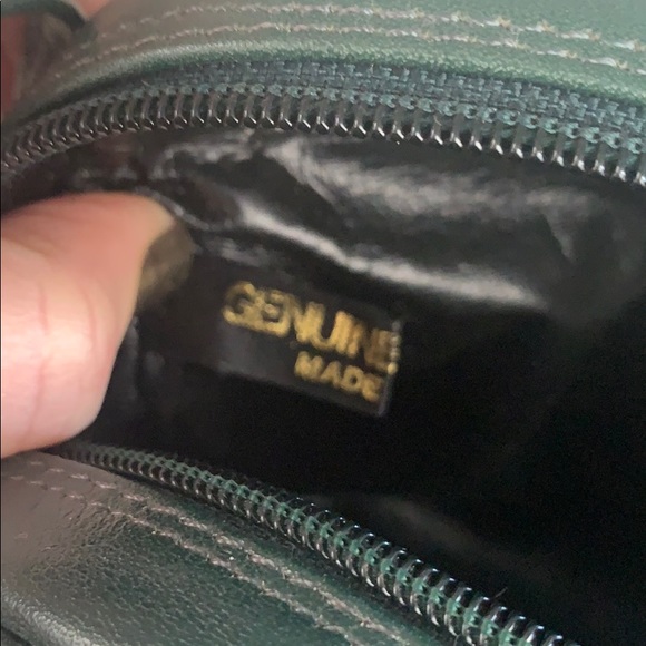 - Vintage leather green cross body purse - Picture 7 of 14